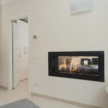 You&me Flat *